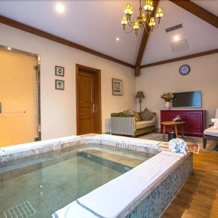 Cgig Nanshan Hot Spring Hotel