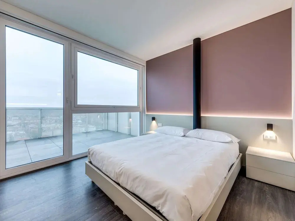 Graceful Apartment in Venice near Public Swimming Pool