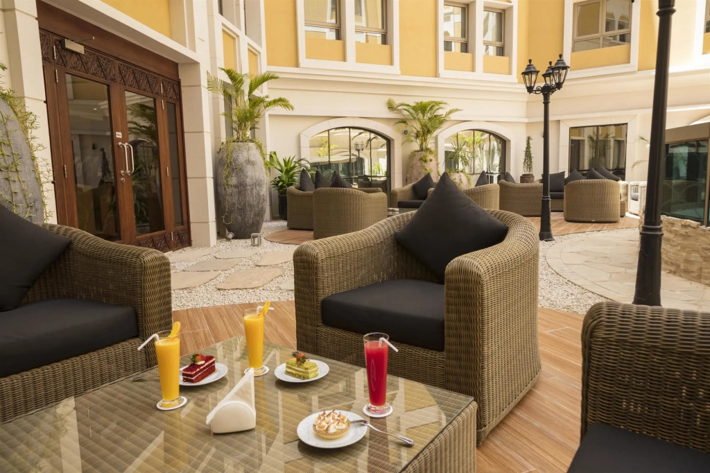 Coral Muscat Hotel & Apartment