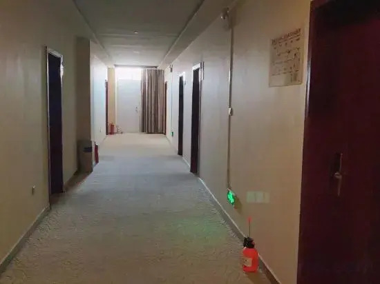 Xinrui Business Hotel
