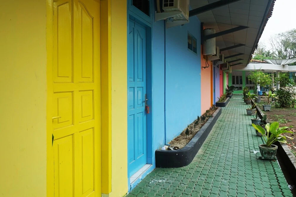 Pelangi Hotel by OYO Rooms