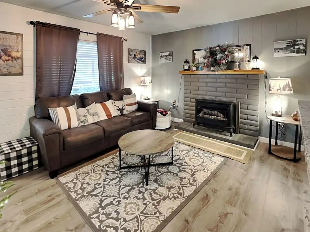 The Elk Meadow Cozy Cabin by Ruidoso Vacation Rentals