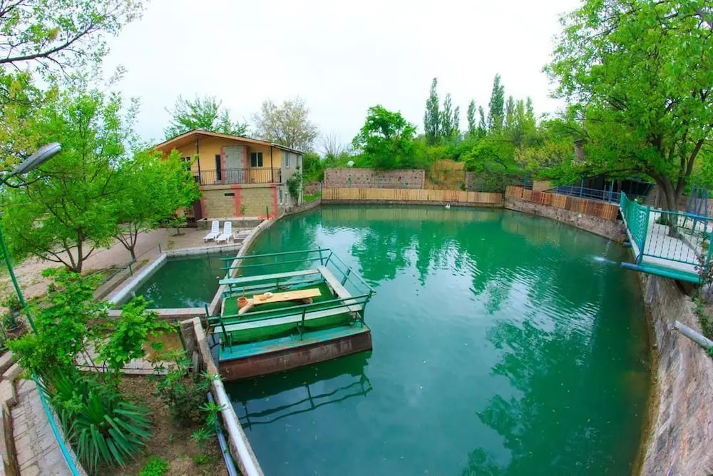 Amirans Lake