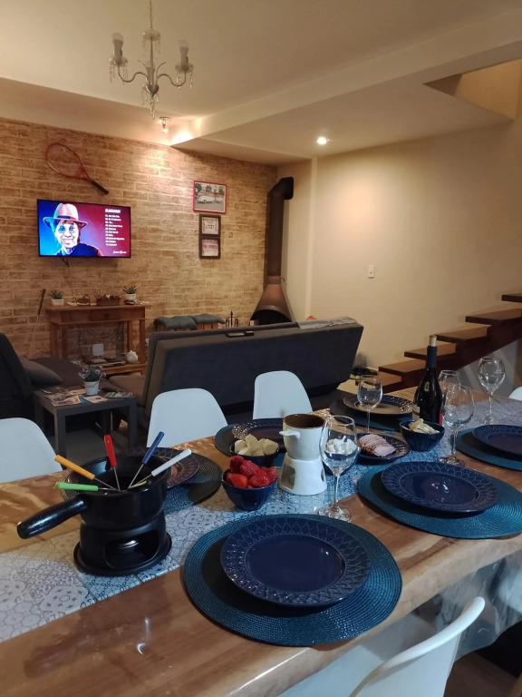 Casa de fino acabamento e conforto em Monte verde