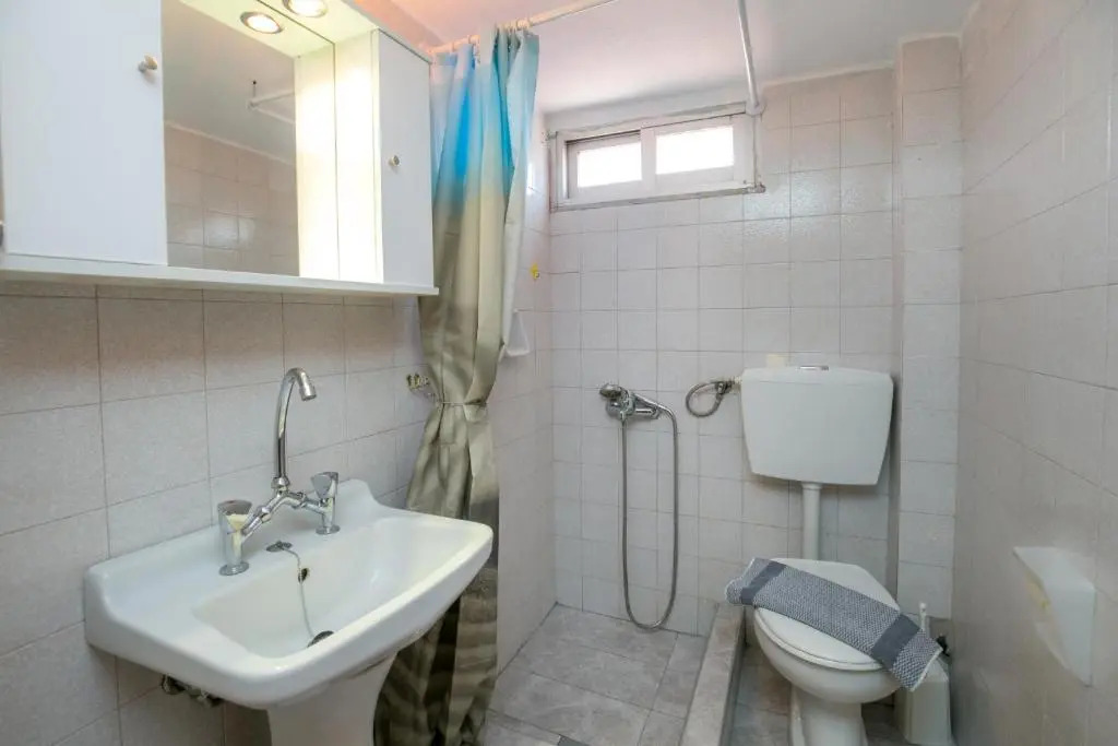 "Thea" Apartment 1