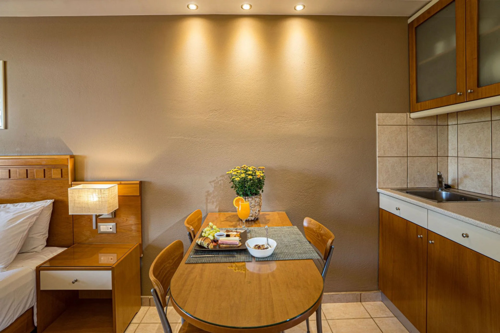 Helios Apartments