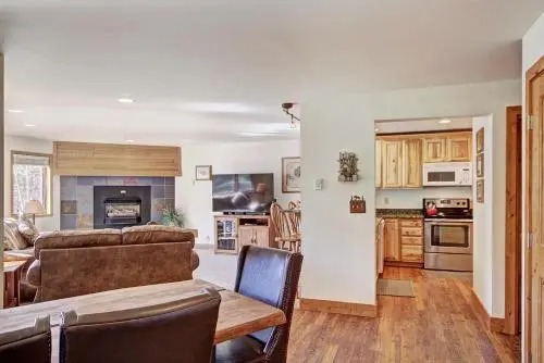 Ffd7 Frostfire Condo