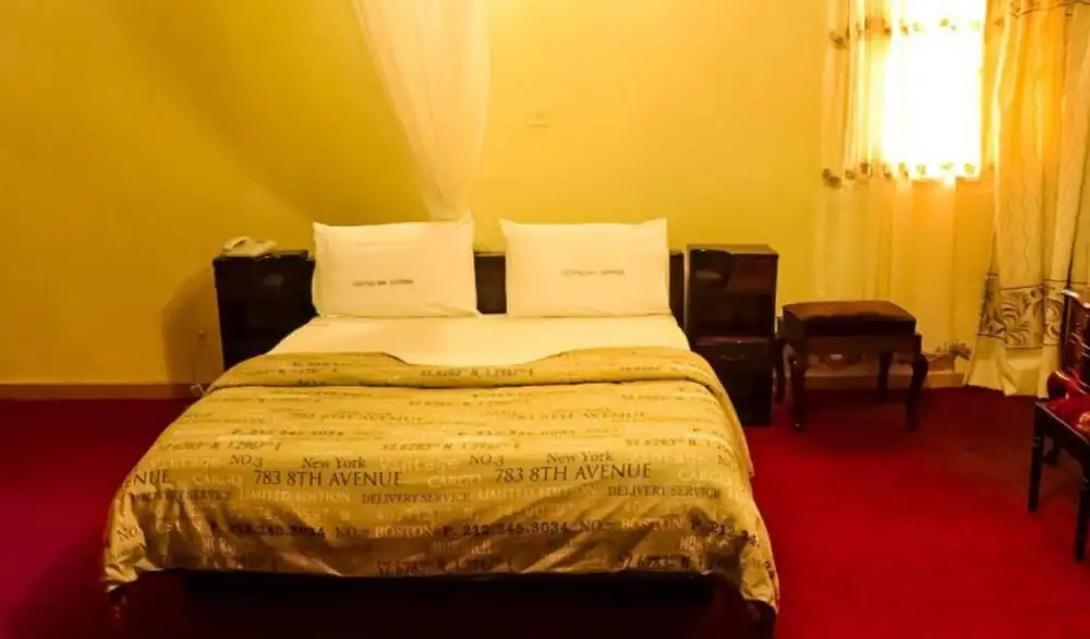 Central Inn Hotel Entebbe