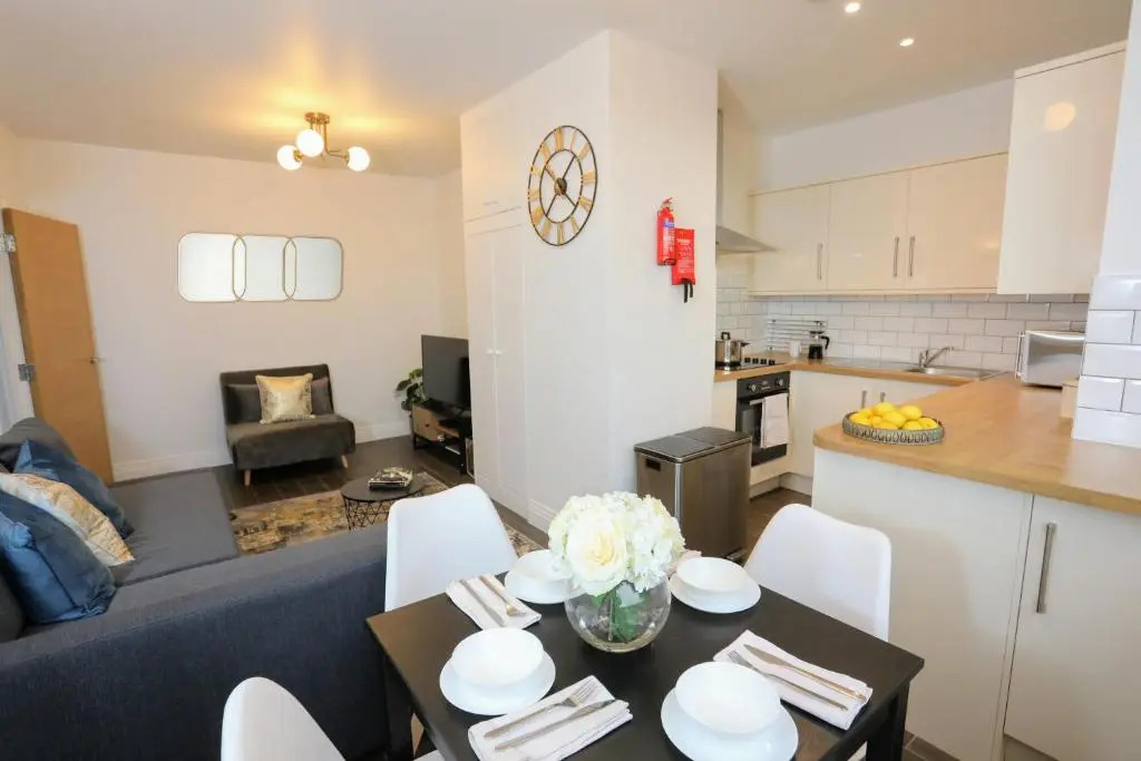 Upton Road Apartments