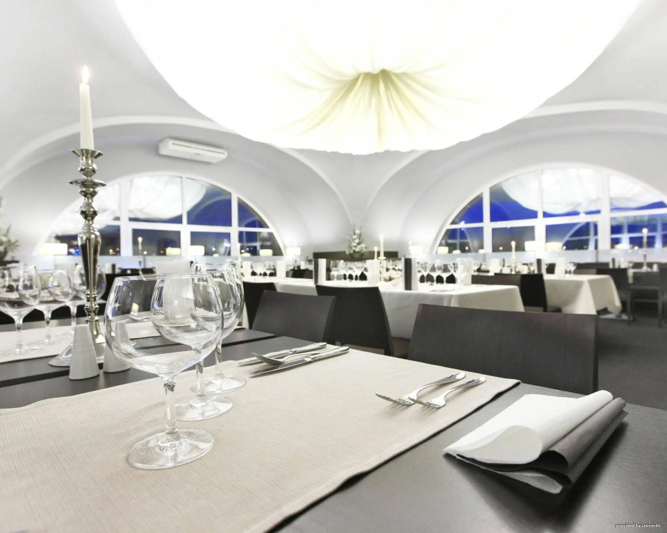 Hotel Pracharna