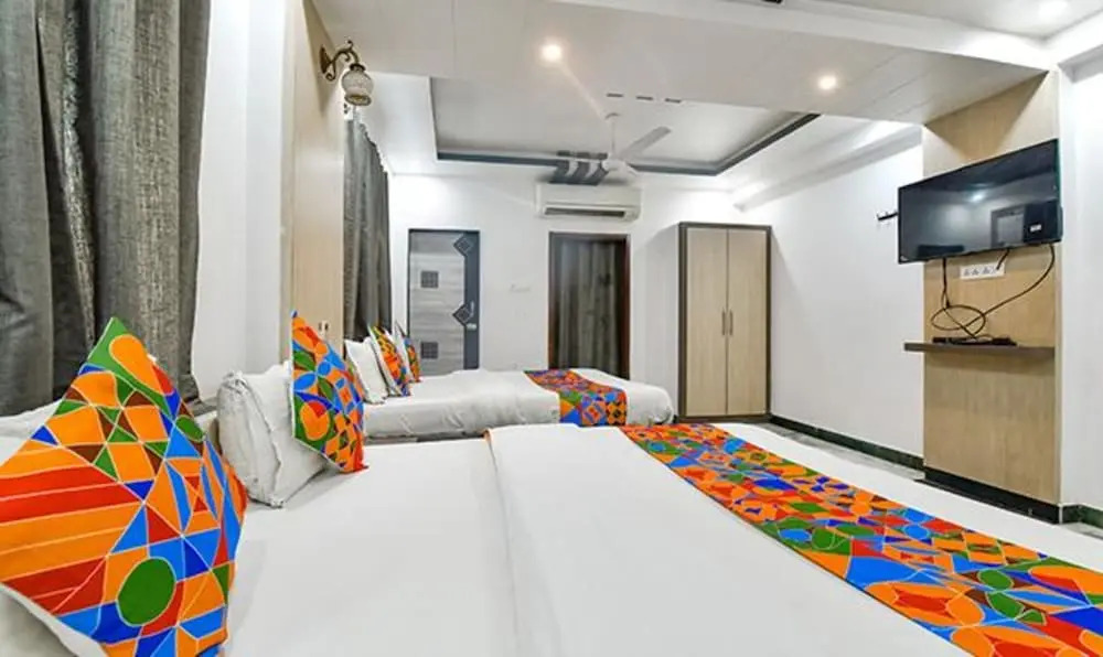 FabExpress Divya Palace