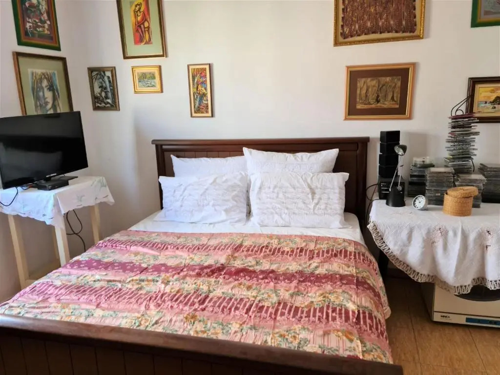 2-bedroom apartment with Dajti Mountain view