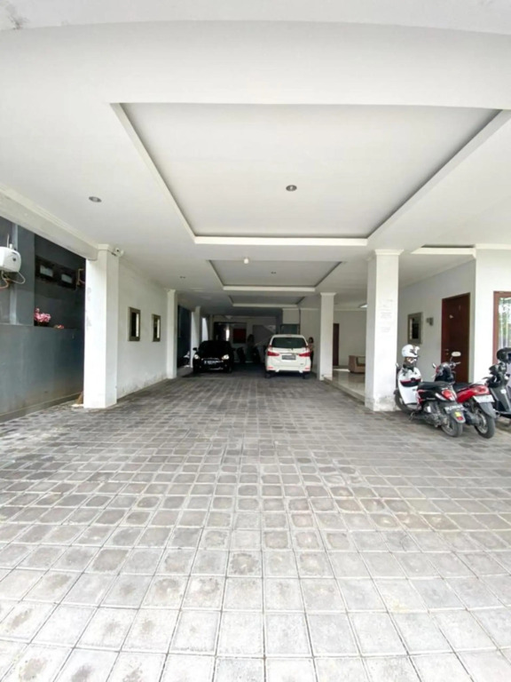 Prada Apartment