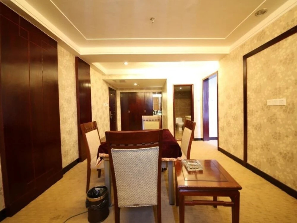 GreenTree Inn AnHui HuangShan She County HuiZhou Ancient City Middle HuangShan Road Business Hotel