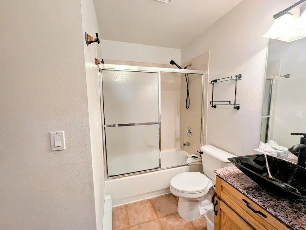 Cinnamon Ridge C114