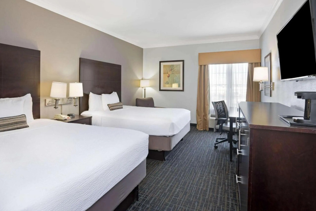 Garner Hotel Houston - Westchase by IHG