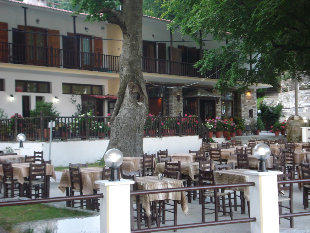 Hotel Hani Zisi