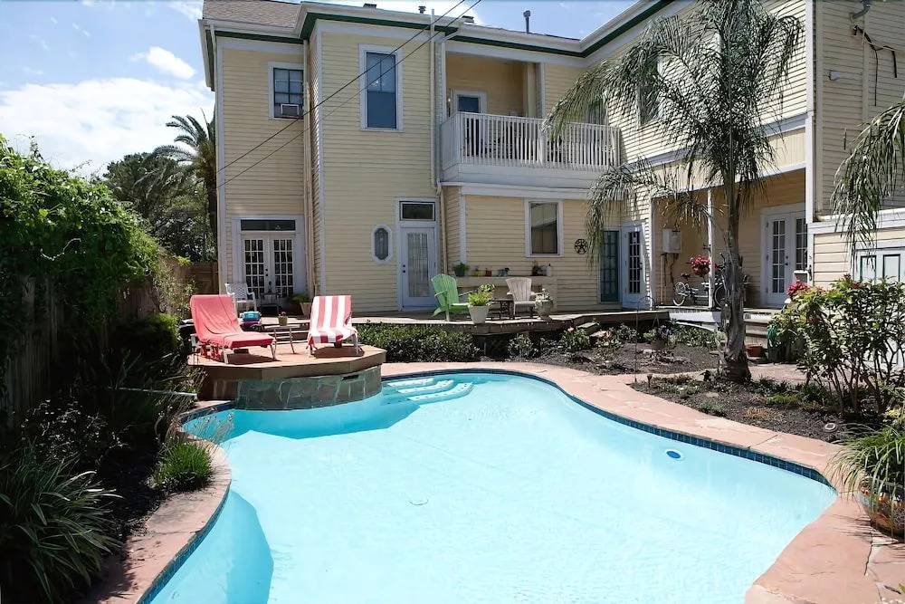 Coastal Dreams Bed & Breakfast