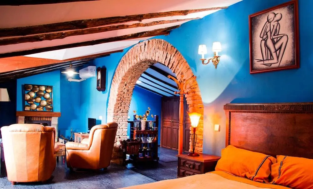 CASA GIBRANZOS