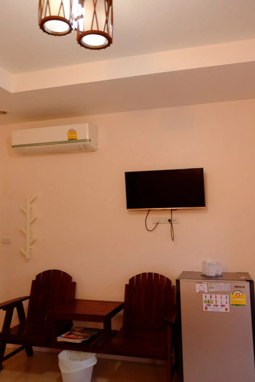 PT House Resort