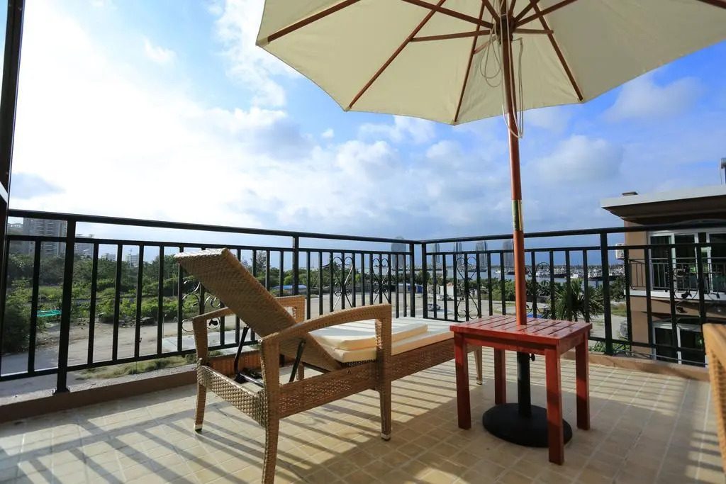 Phoenix Villa