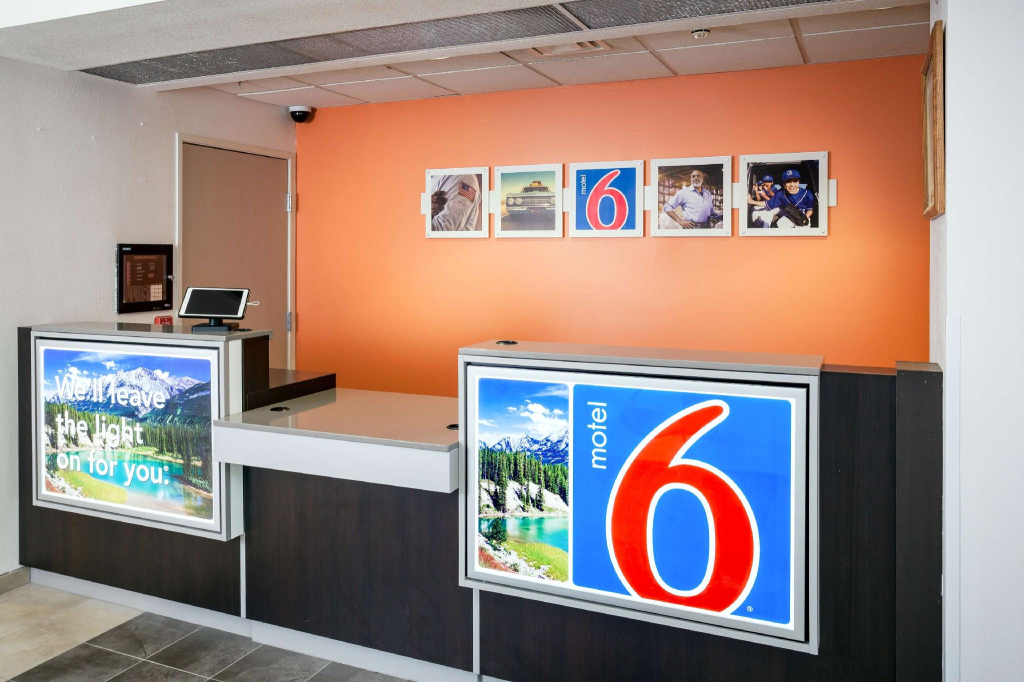 Motel 6-Anchorage, AK - Midtown