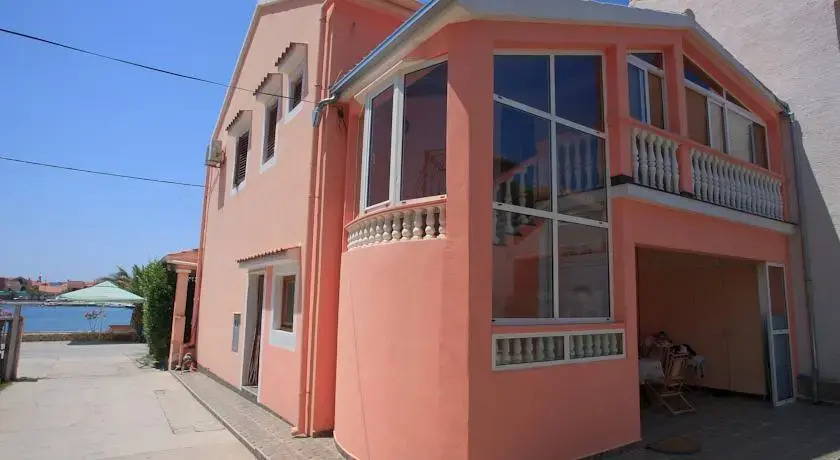 Apartments Toni