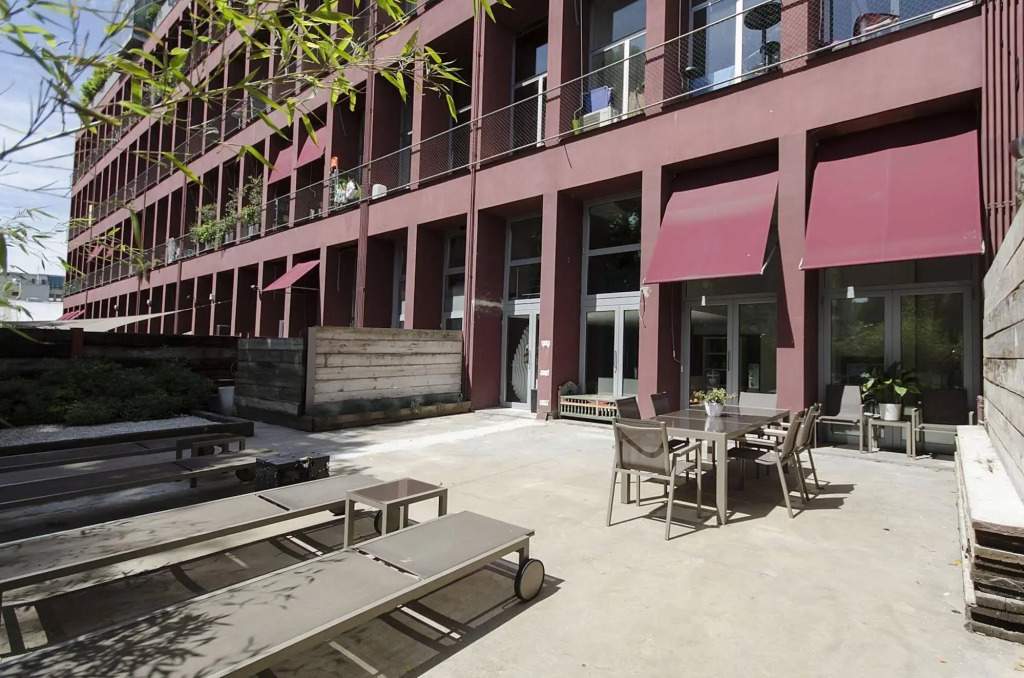 A14 Business Suites