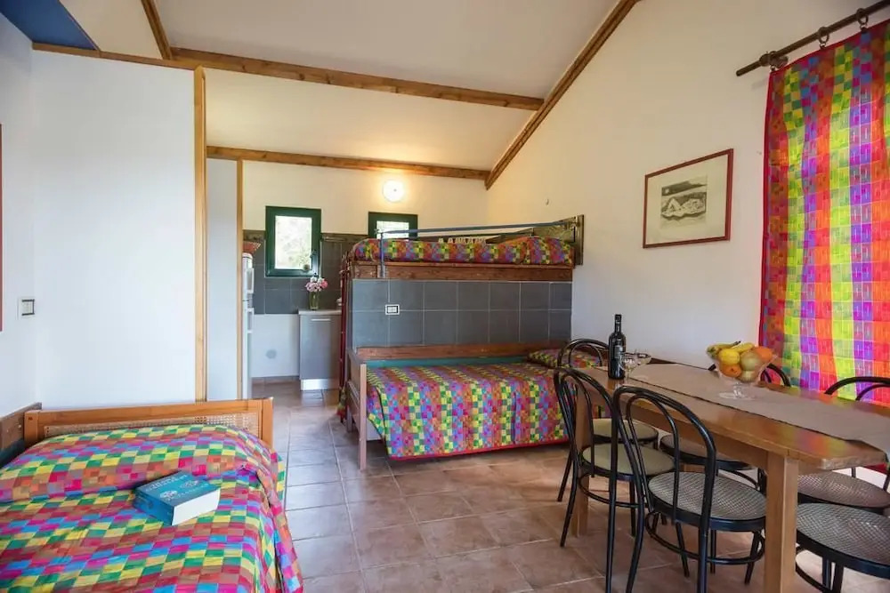 Centro Vacanze - One Bedroom No.2
