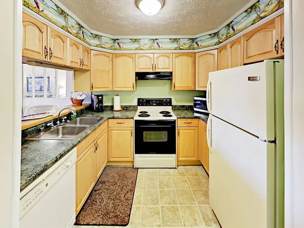 Mariners Cov #235 Building D 2 Bedrooms 2 Bathrooms Condo