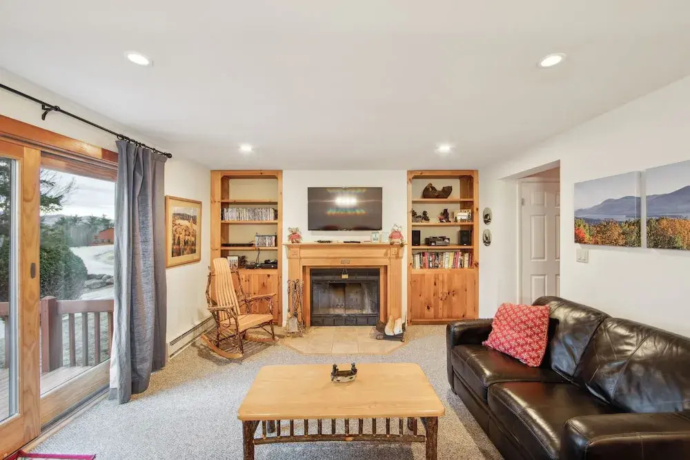 Tahawus 74I - A Cozy Adirondack Retreat 2 Bedroom Townhouse by The Summit at Gore Mountain