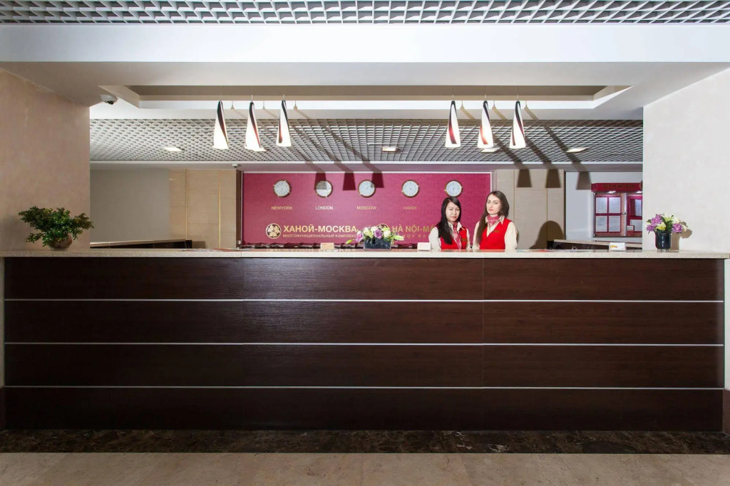 HanoiMoscow Apart