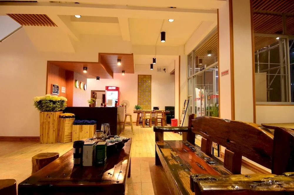Yangshuo 9 Time Hotel