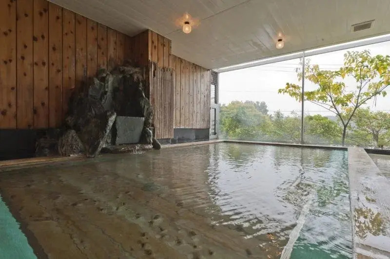 Hatoya Hotel