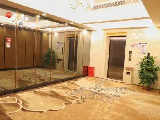 Shenzhen Huaqiaoli Hotel