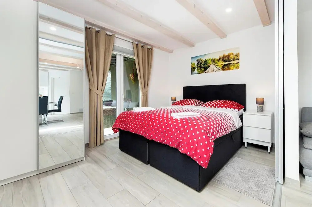 Holiday House Sandi
