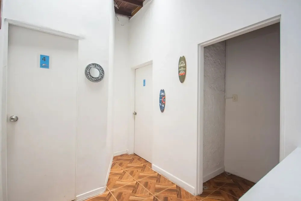 Blue Coast Hostal