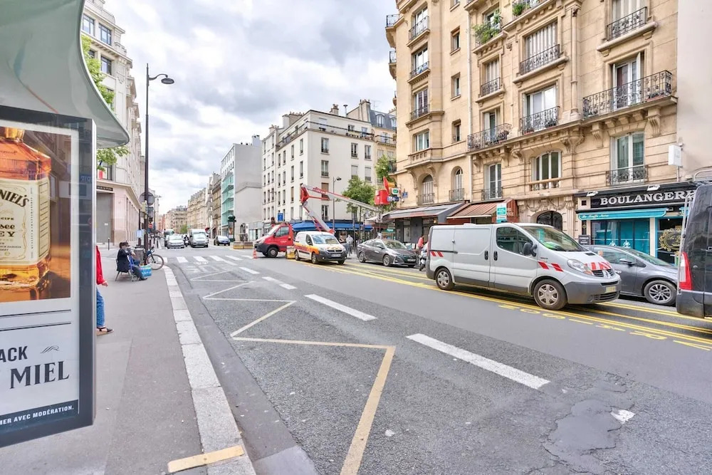 Apartment With Balcony Near Gare Montparnasse