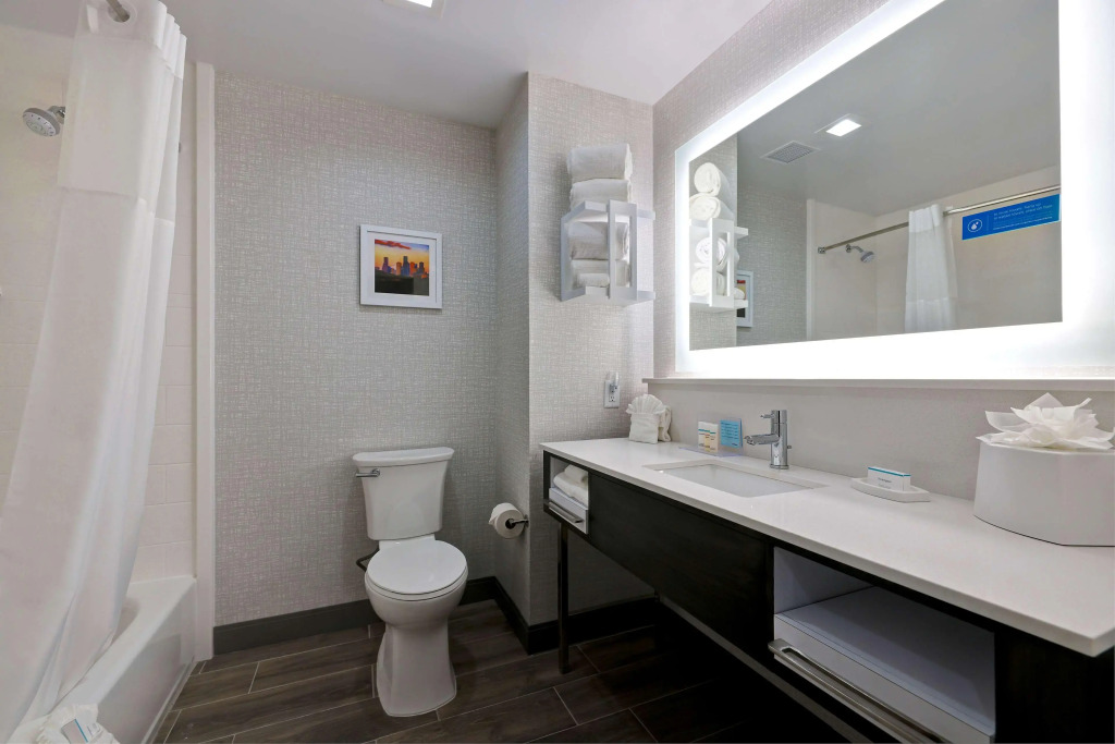 Hampton Inn & Suites Houston East Beltway 8, Tx
