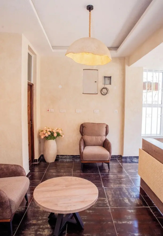 S - Tetu Inn Nairobi CBD