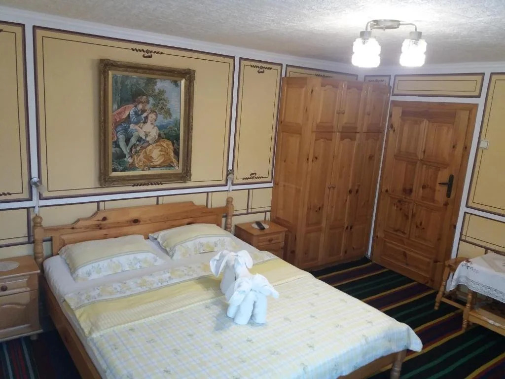 Guest Rooms Bashtina Striaha
