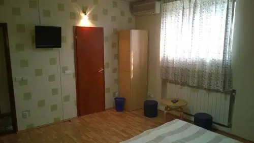 Hostel King