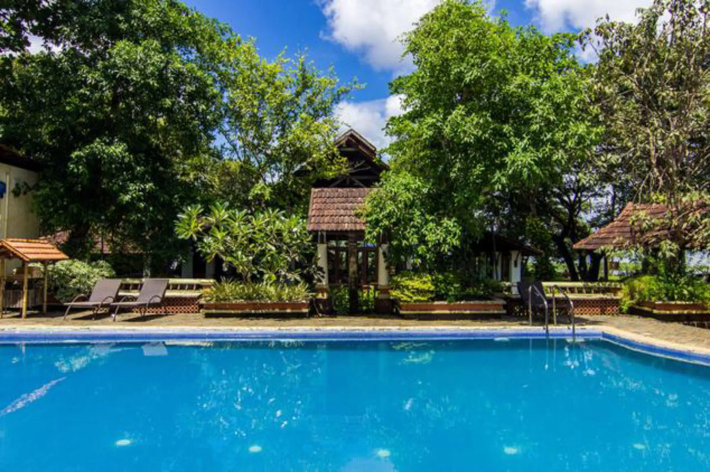 Punnamada Resorts