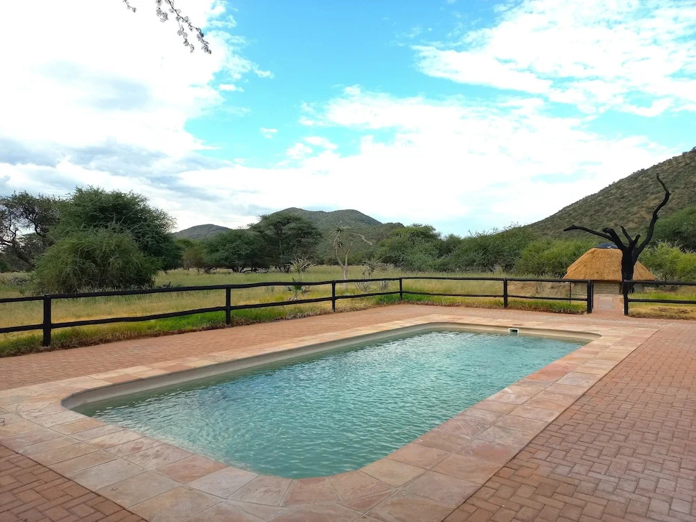 Okapuka Safari Lodge