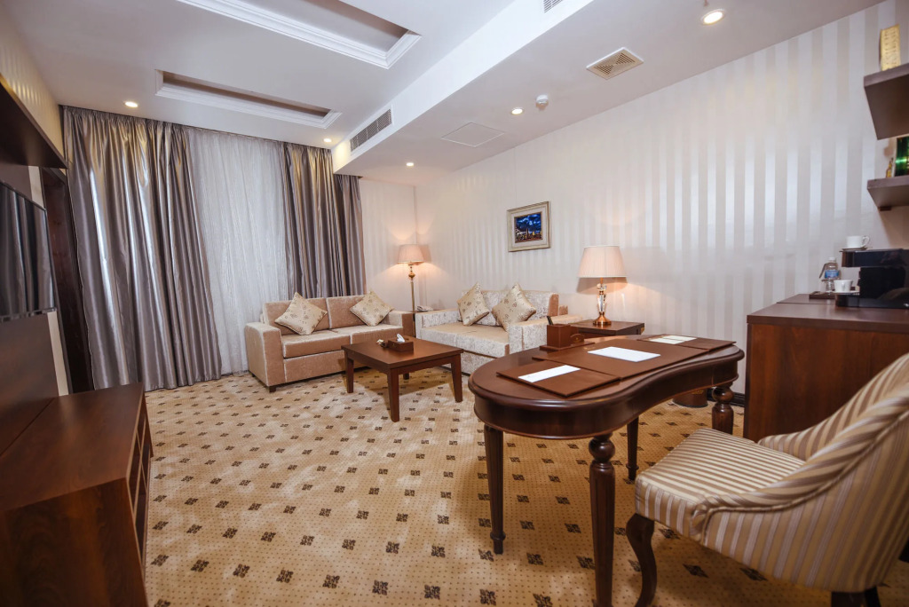 Verta Quraish Hotel