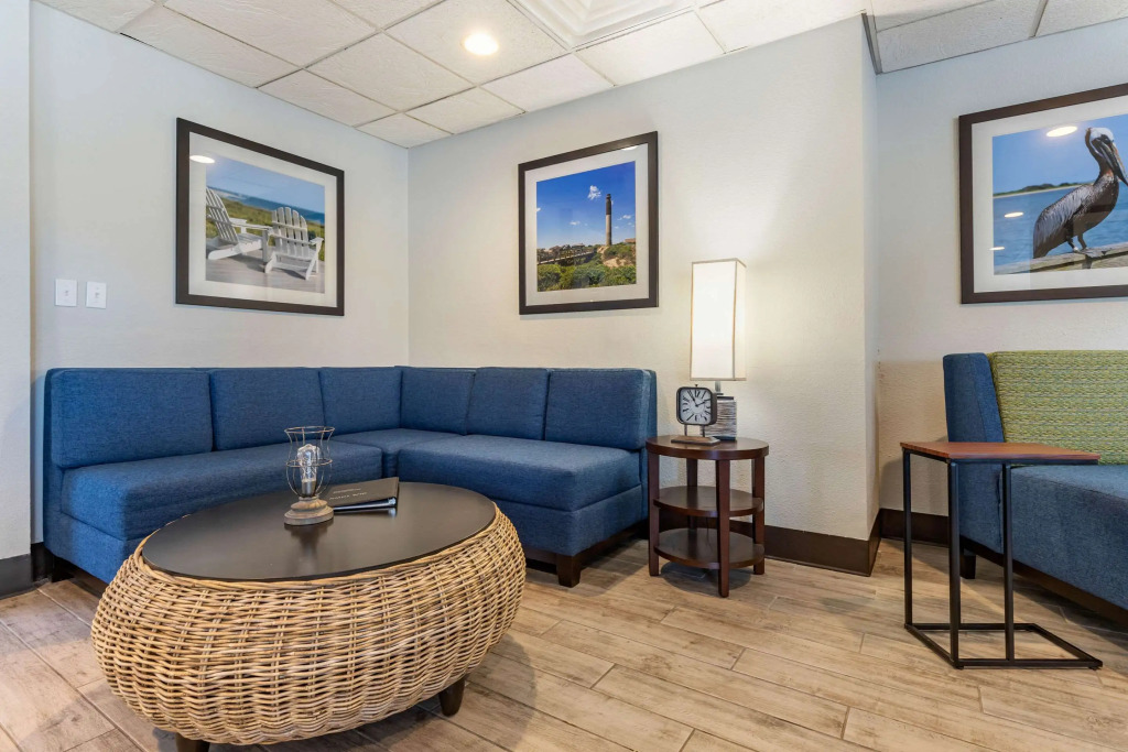 Comfort Suites Southport - Oak Island