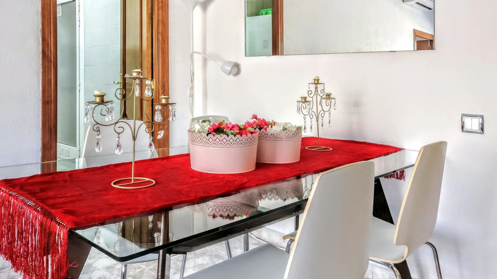 Relaxing 3BR with terrace near the beach - Ascot