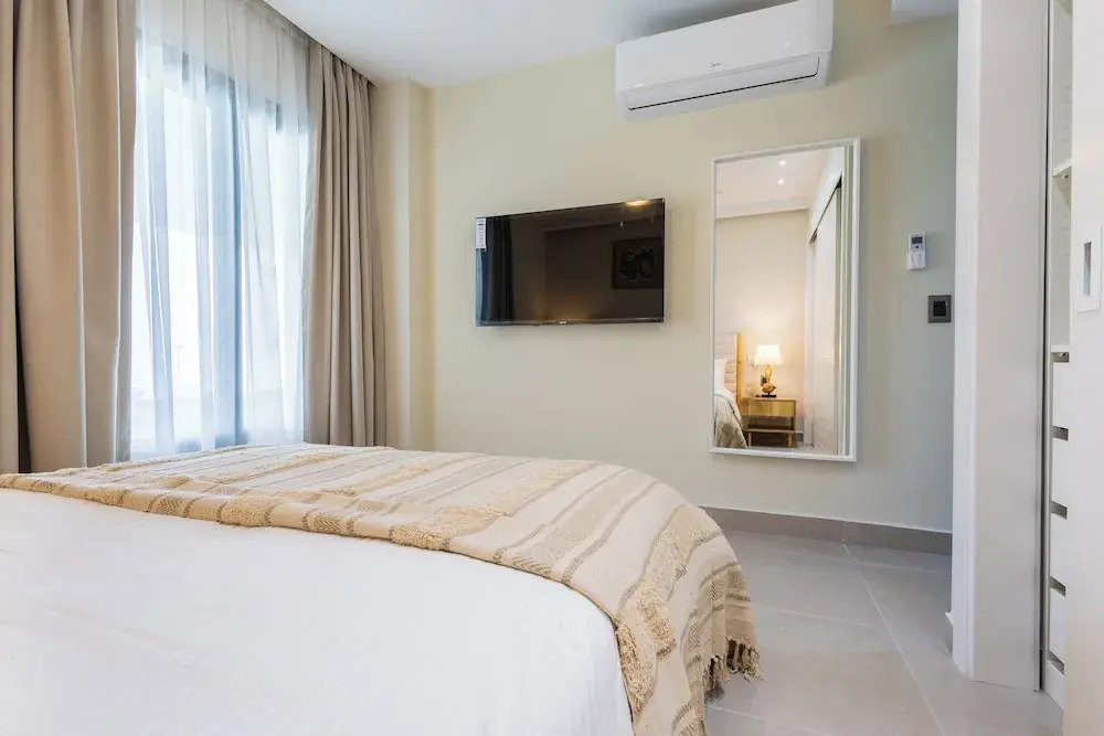 2BR Gardenia Retreat - Picuzzi & Pool