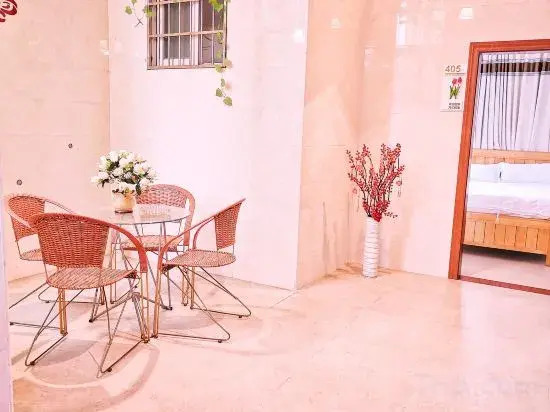 Longyan Haolaiwu Hotel
