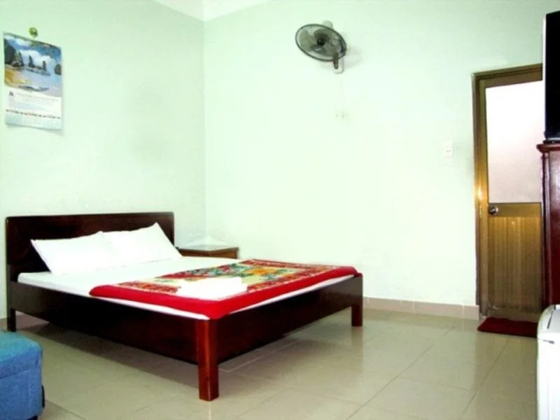 Hotel 27